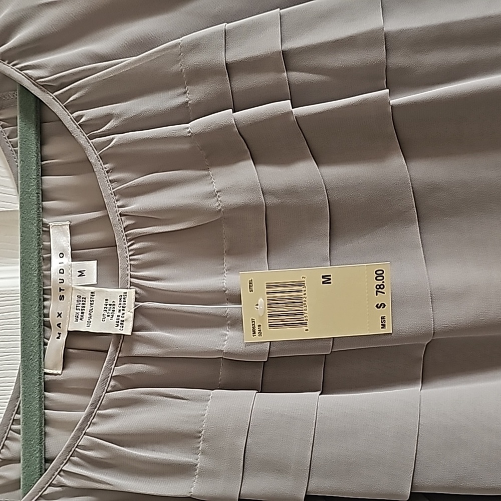 Max Studio Womens Medium Gray Mid Sleeve Pleated Blouse - Picture 2 of 4